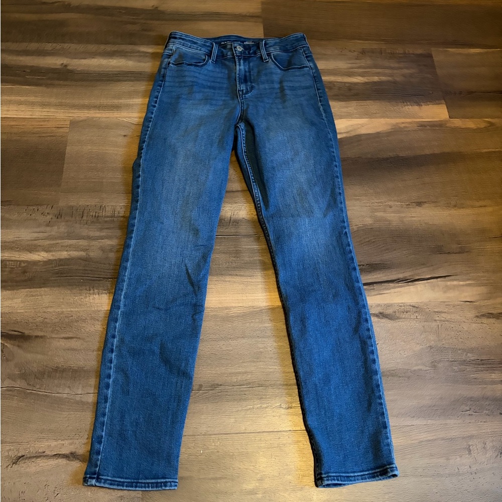 Womens Old Navy High Rise Jeans in Classic Blue Size 2